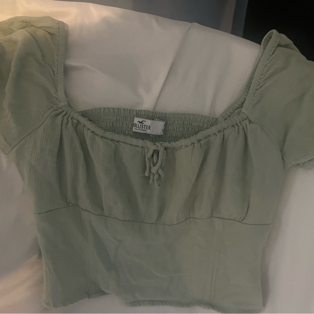 Hollister Green Puff Sleeve Smocked Blouse